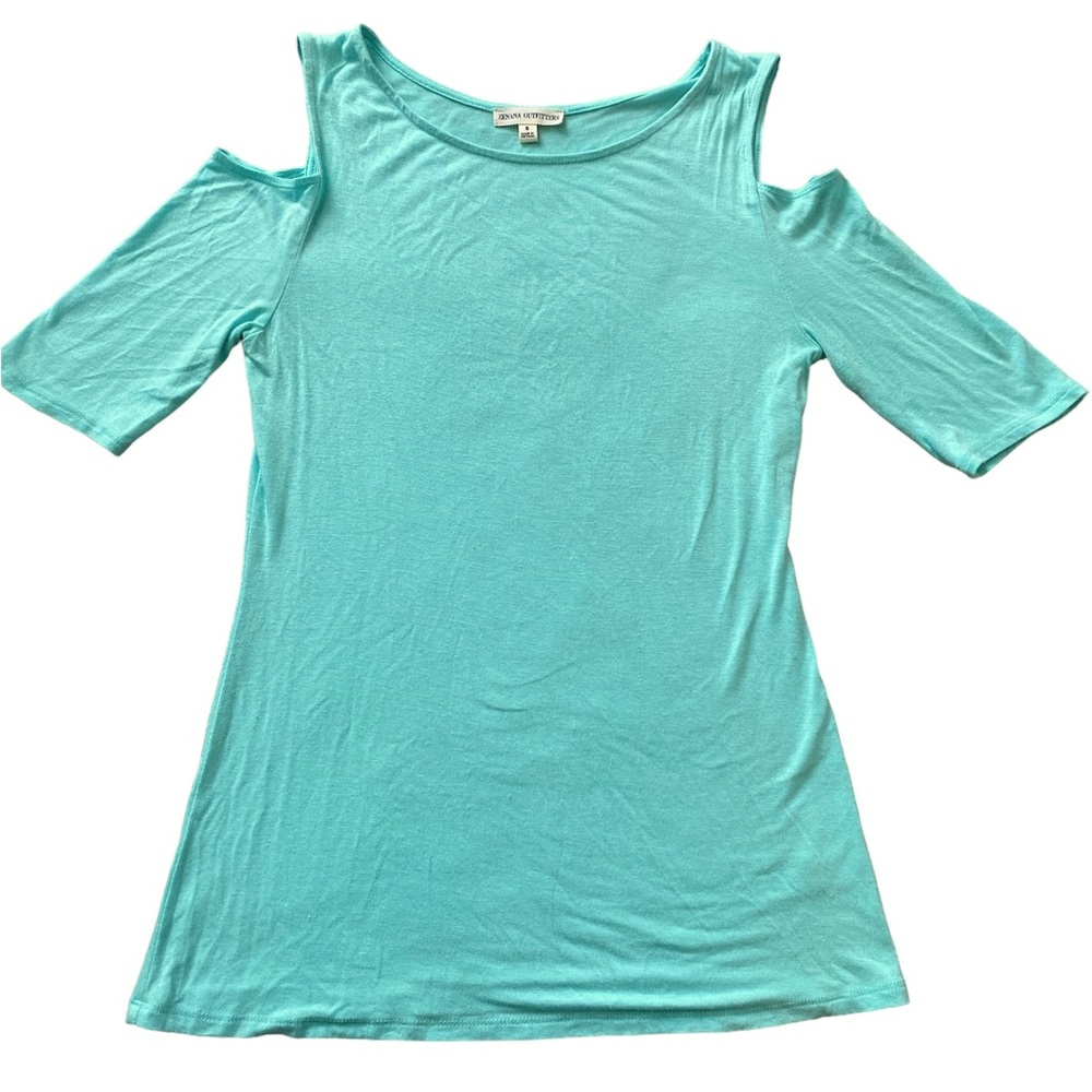 Zenana Outfitters. Size Small.